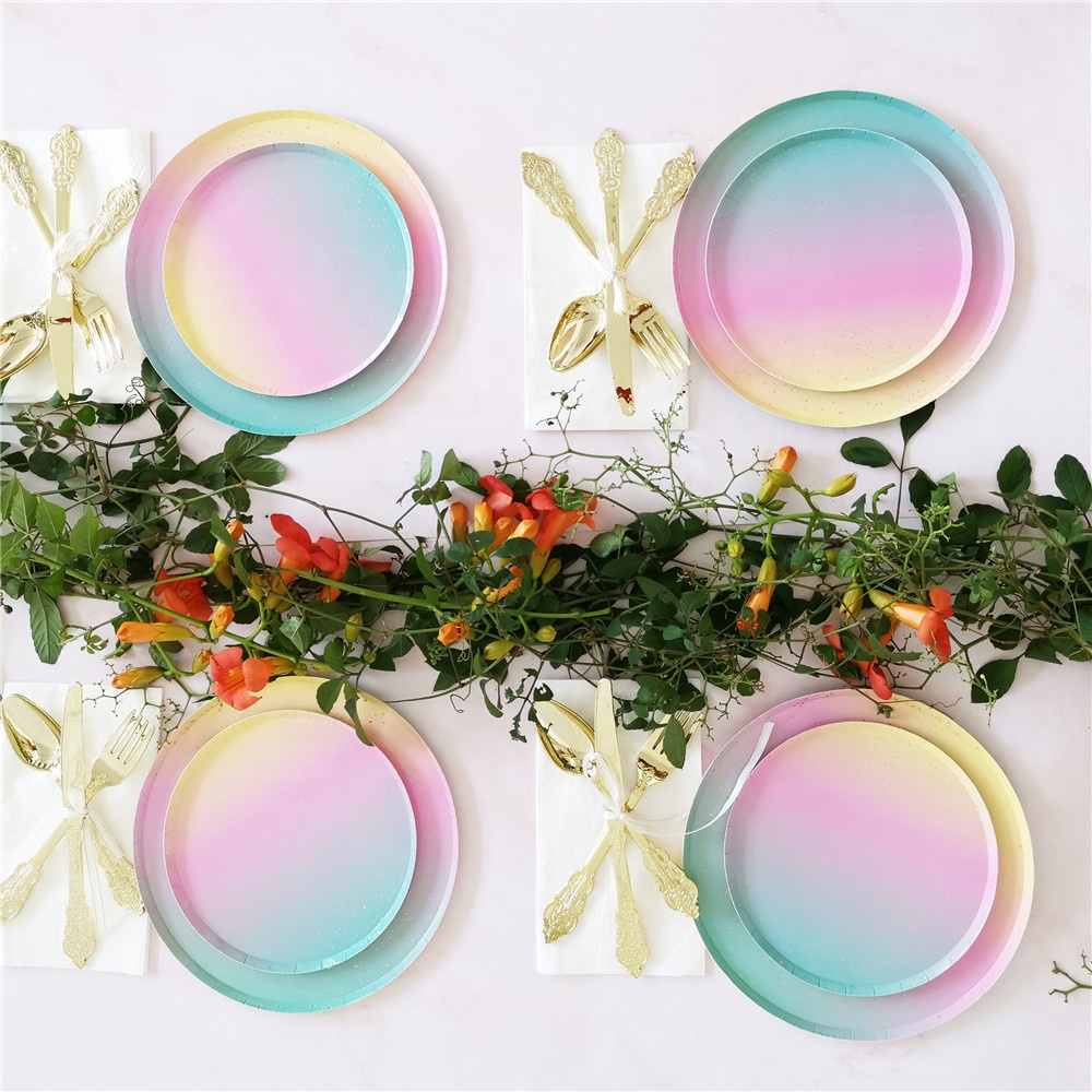 platos iridiscentes2 rainbow plates birthday party girls