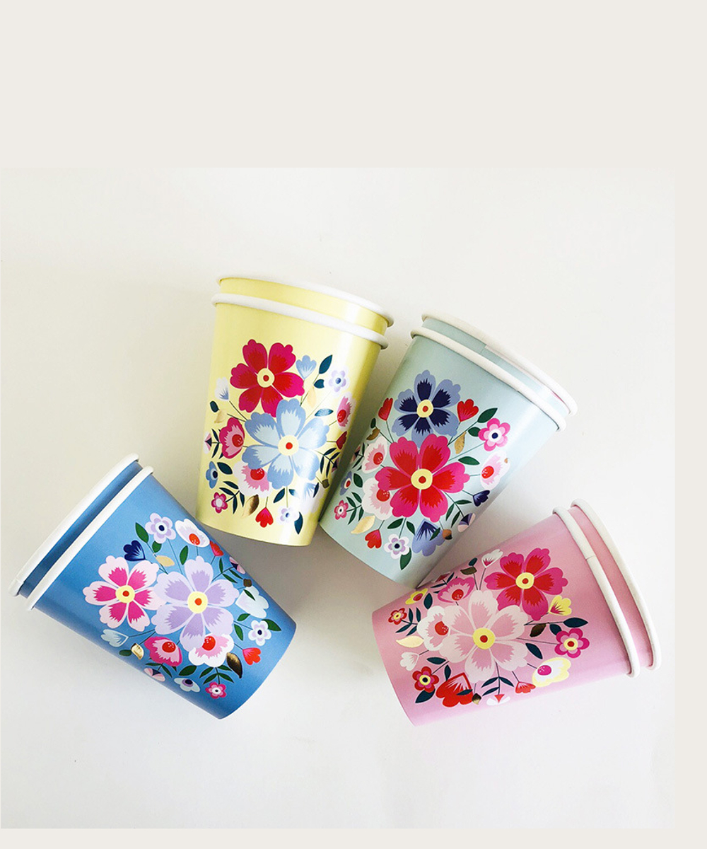 floral-cups colors blue green yellow pink butterfly flowers cups birthday party girls