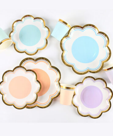 flowers plates cups birthday party girls